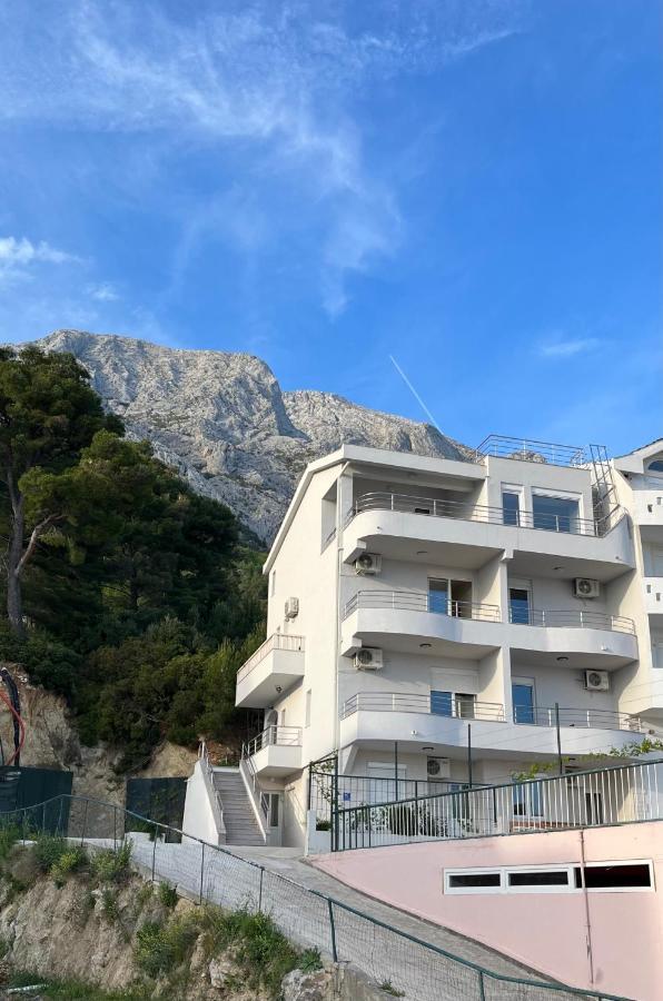 Apartments Coric Baška Voda Kültér fotó