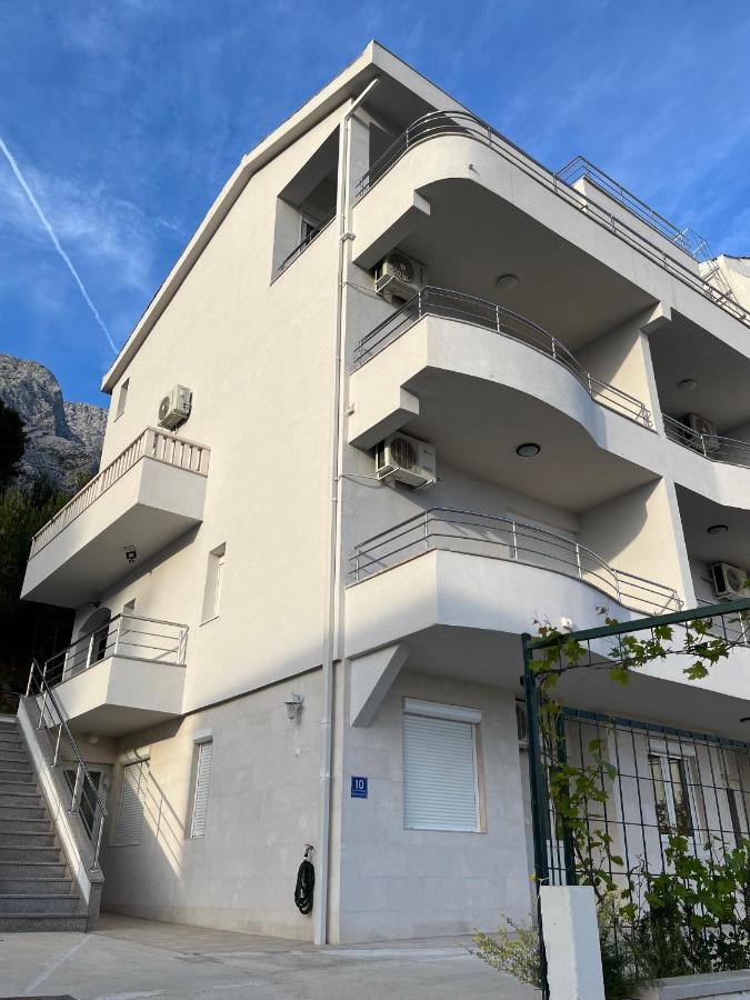 Apartments Coric Baška Voda Kültér fotó