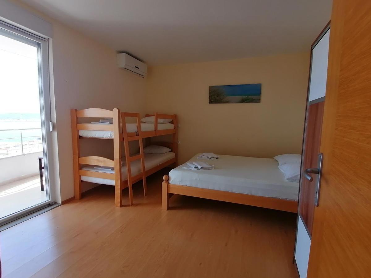 Apartments Coric Baška Voda Kültér fotó