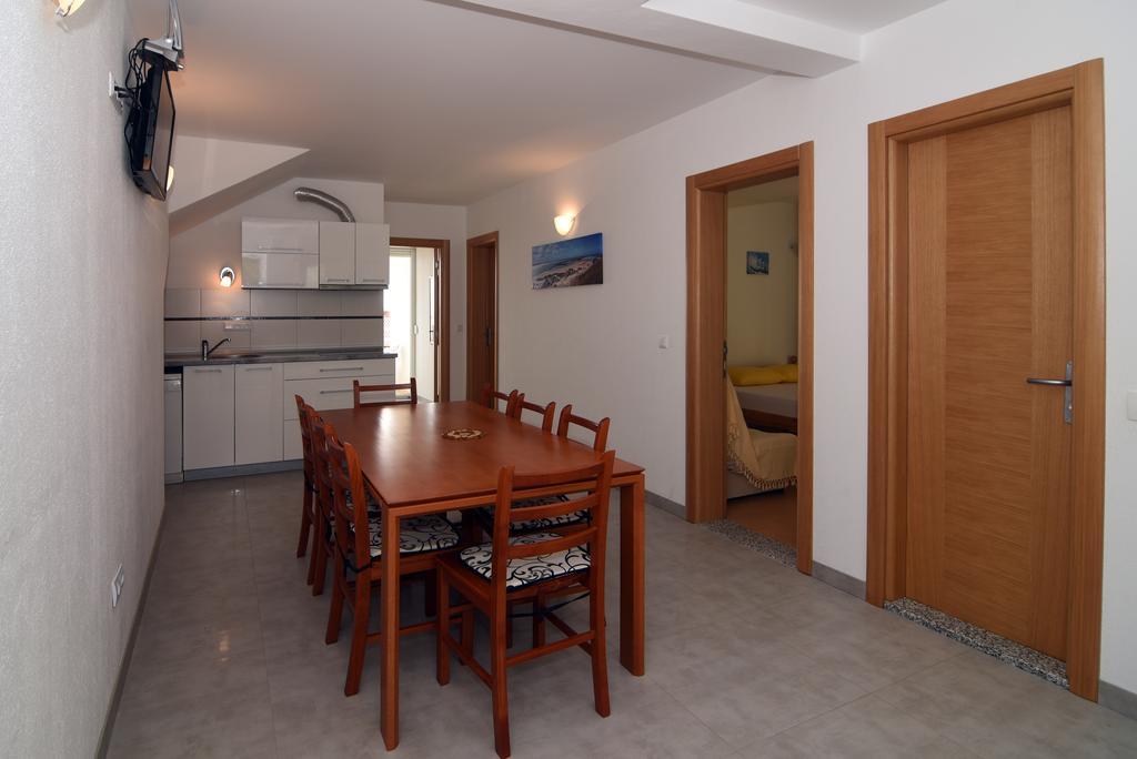Apartments Coric Baška Voda Kültér fotó