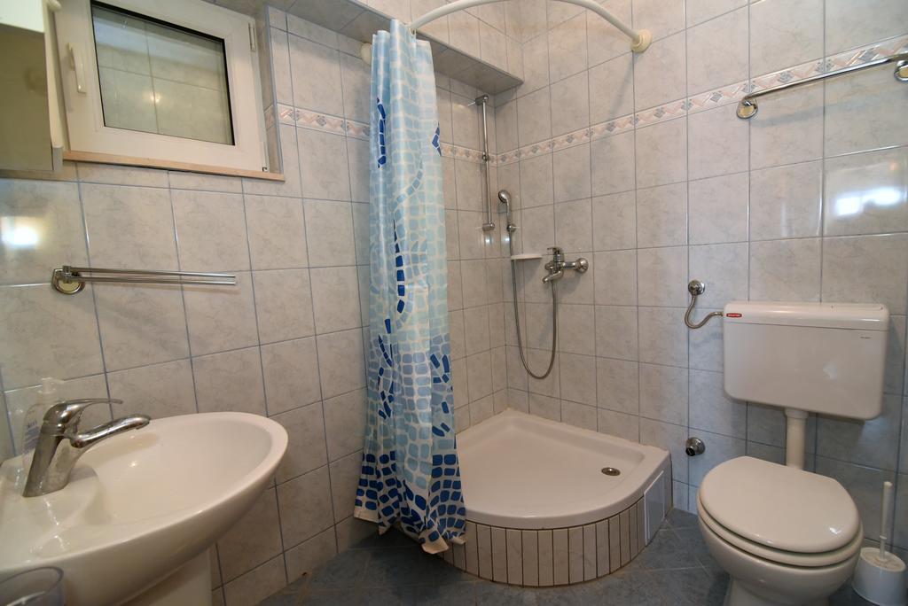 Apartments Coric Baška Voda Kültér fotó