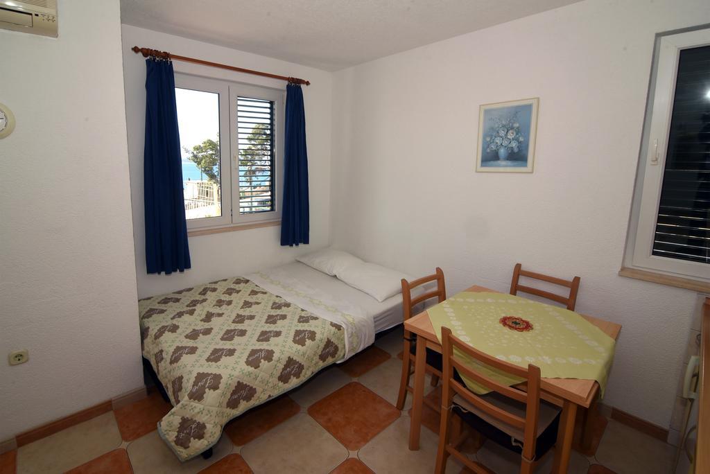 Apartments Coric Baška Voda Kültér fotó