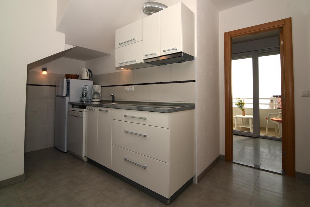 Apartments Coric Baška Voda Kültér fotó