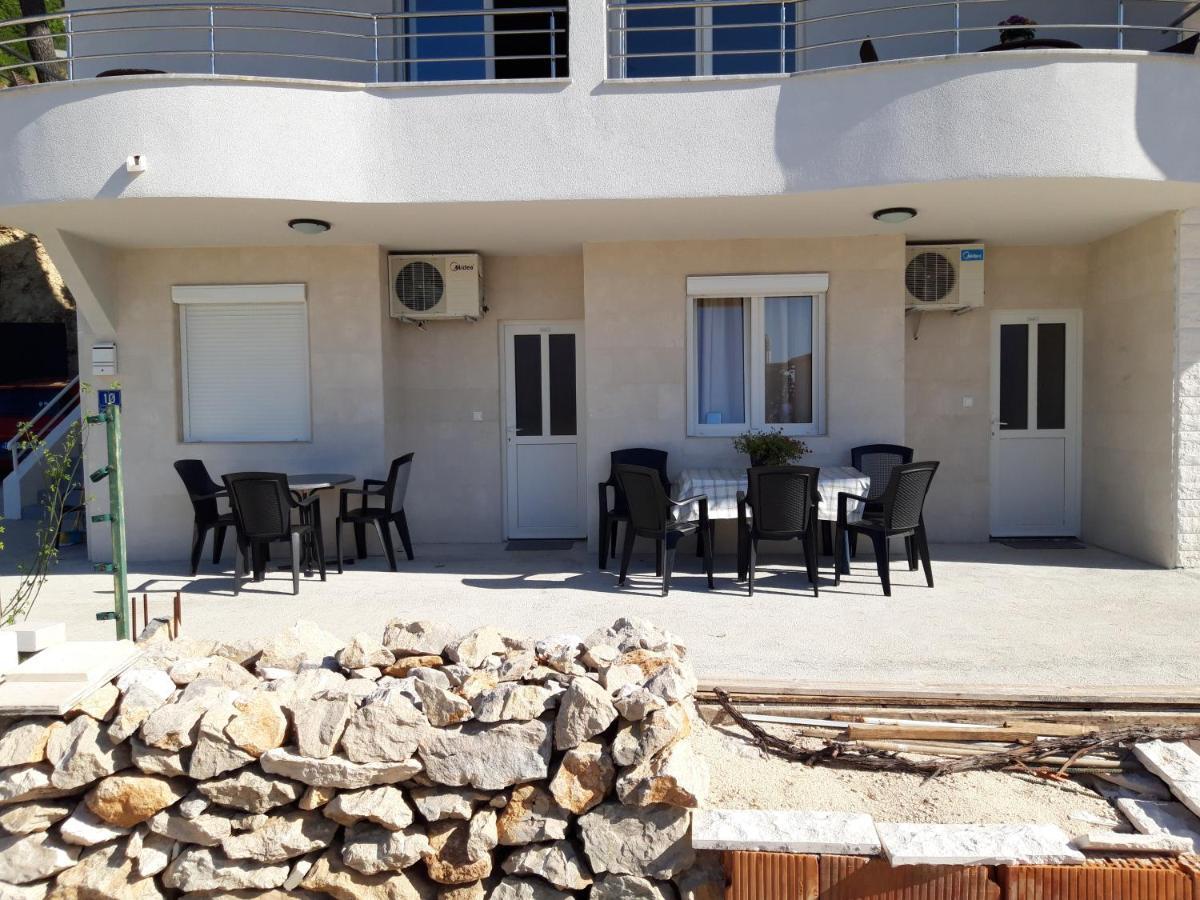 Apartments Coric Baška Voda Kültér fotó